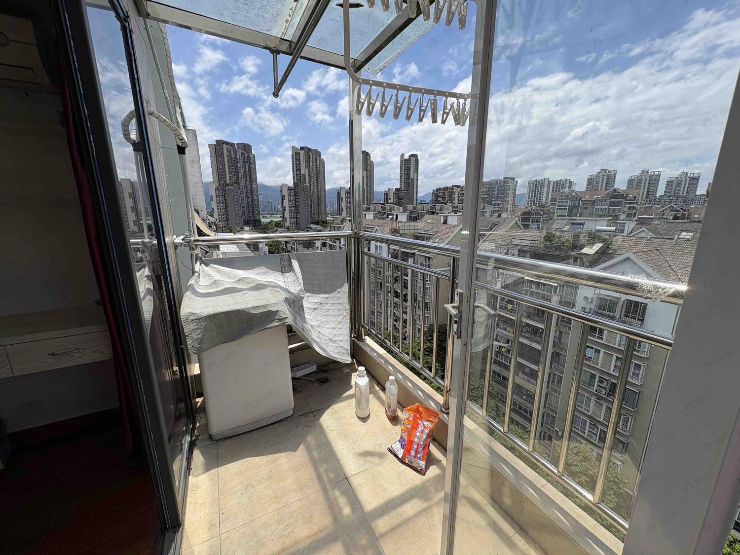 合租·中天金海岸二期俊仕苑