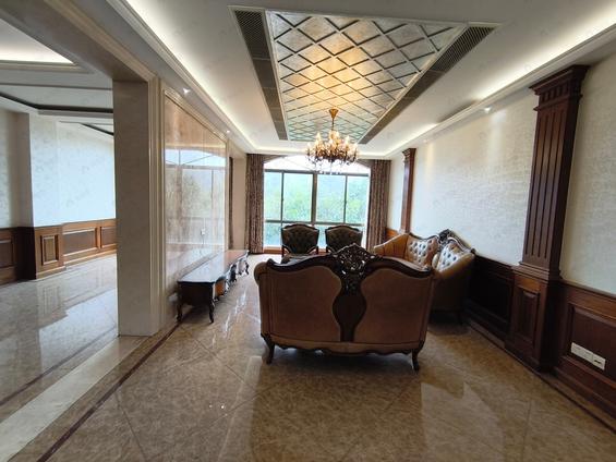 晋安五四北整租 居住主题公园5期牡丹香园7室3厅/368平/低楼层