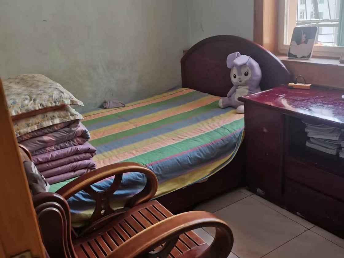 整租·铁三局北岗家属院(六二社区铁三局院)