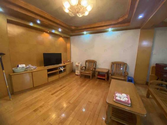 台江鳌峰整租 亚峰新区3室2厅/91平/中楼层