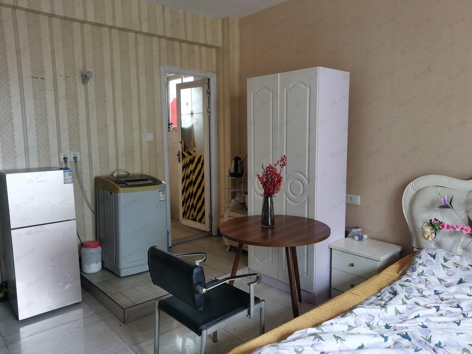 合租·家天下亿力秀山