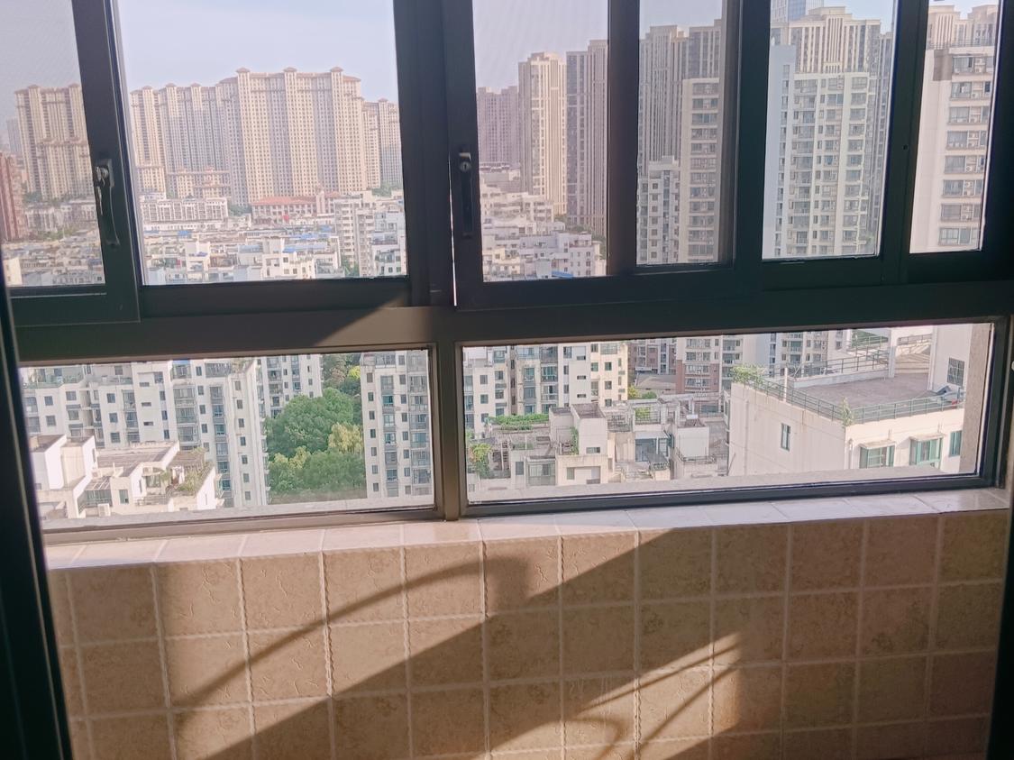 整租·伟星金域蓝湾A区