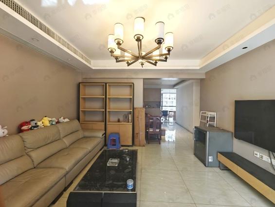 金山浦上大道整租 海润尊品3室1厅/128平/中楼层