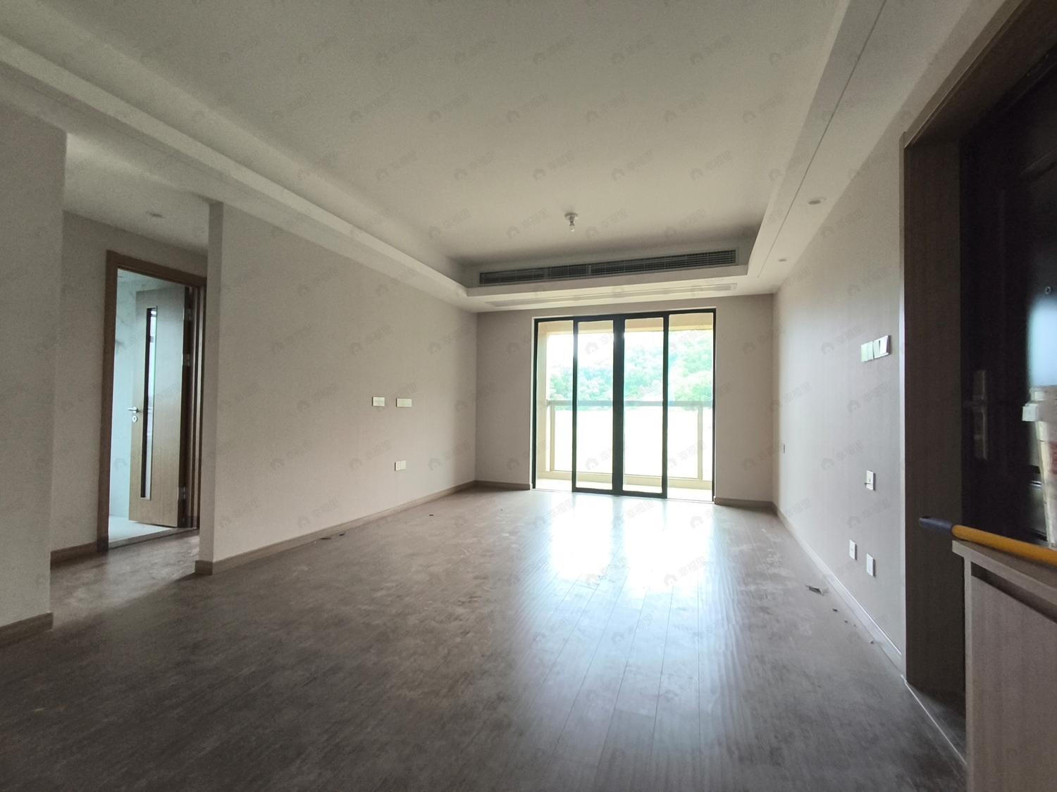 整租·泰禾桂山院子