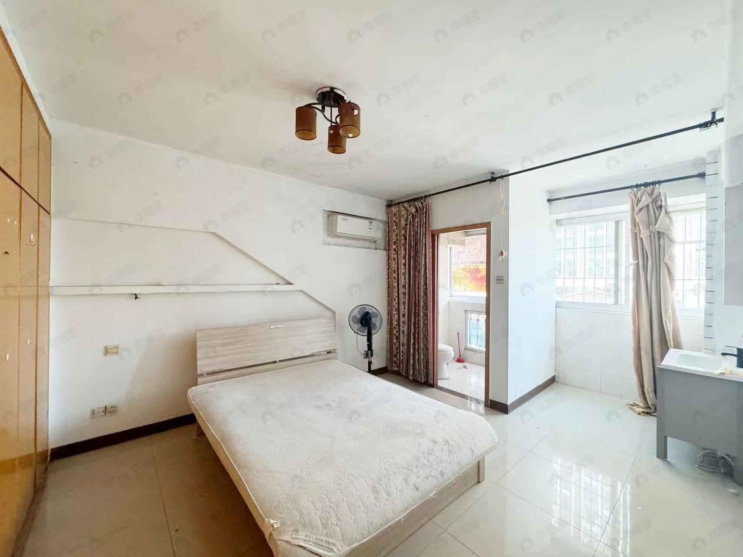 合租·金山碧水一期采菊苑