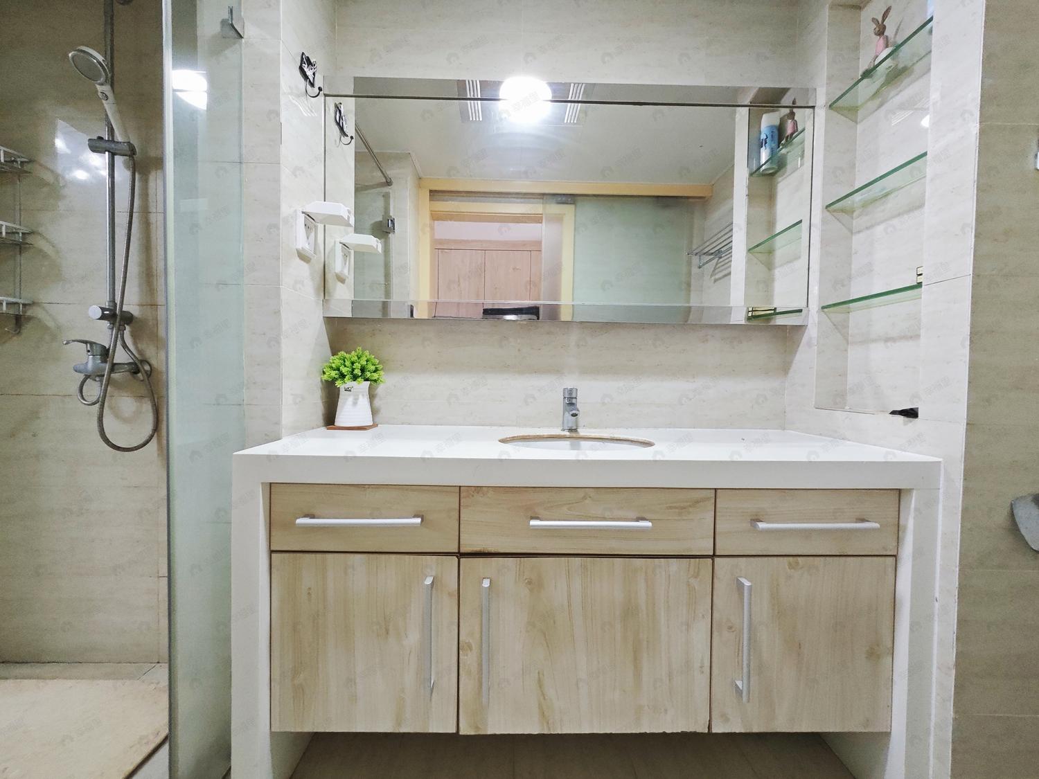 整租·保利香槟国际