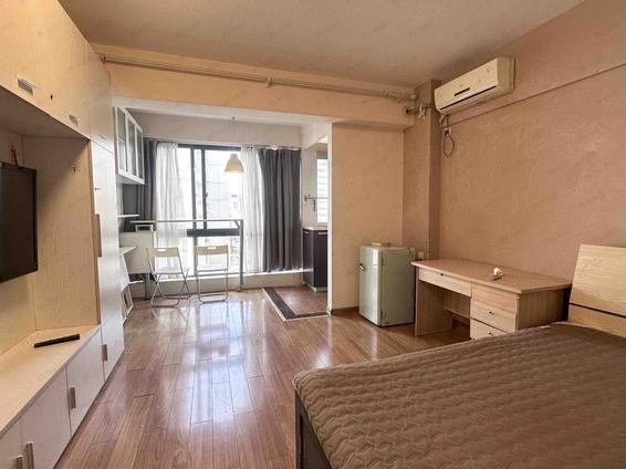 鼓楼省政府整租 菁华领秀1室1厅/33平/中楼层