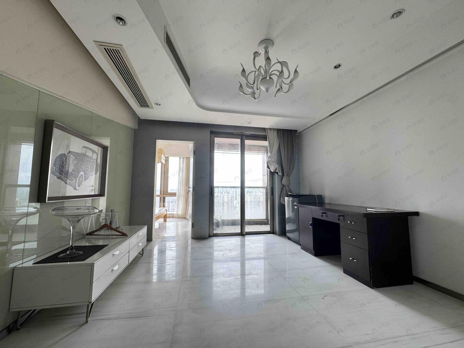 整租·融信大卫城B区