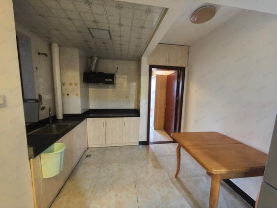 鼓楼乌山西路整租 融侨锦江悦府南区B区2室1厅/45平/中楼层