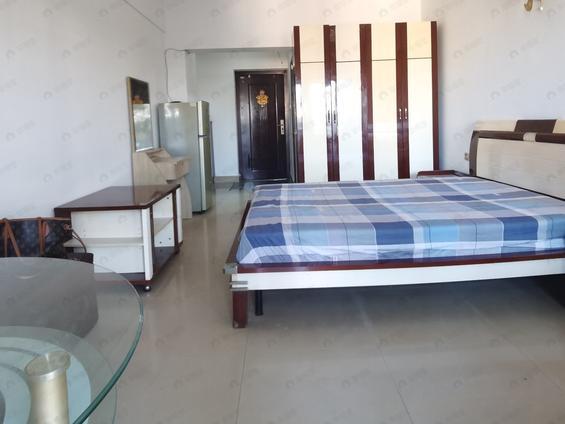 晋安塔头整租 鸿达大厦1室1厅/45平/低楼层