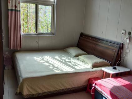 北京三井巷2室1厅33.5平中楼层/共4层