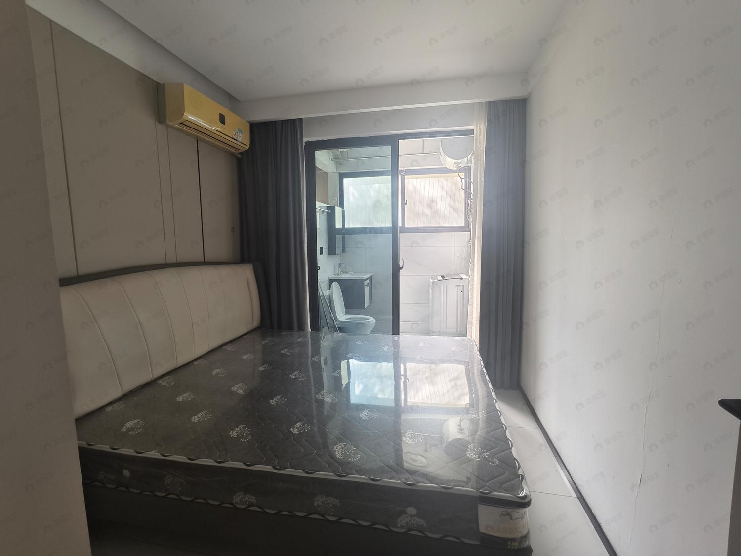 合租·蓝光玖榕台A区