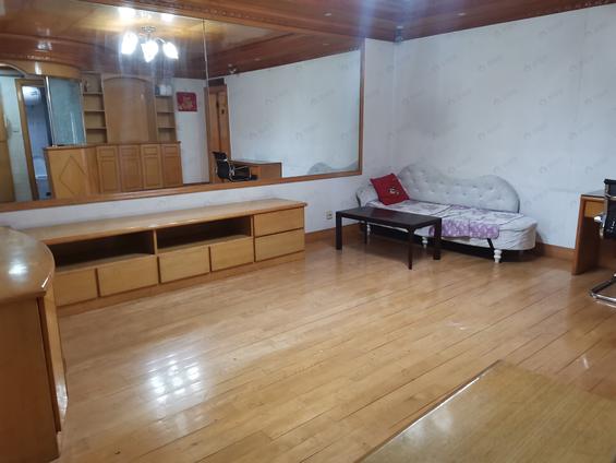 鼓楼鼓东整租 省卫生厅湖东路单位宿舍2室1厅/70平/高楼层