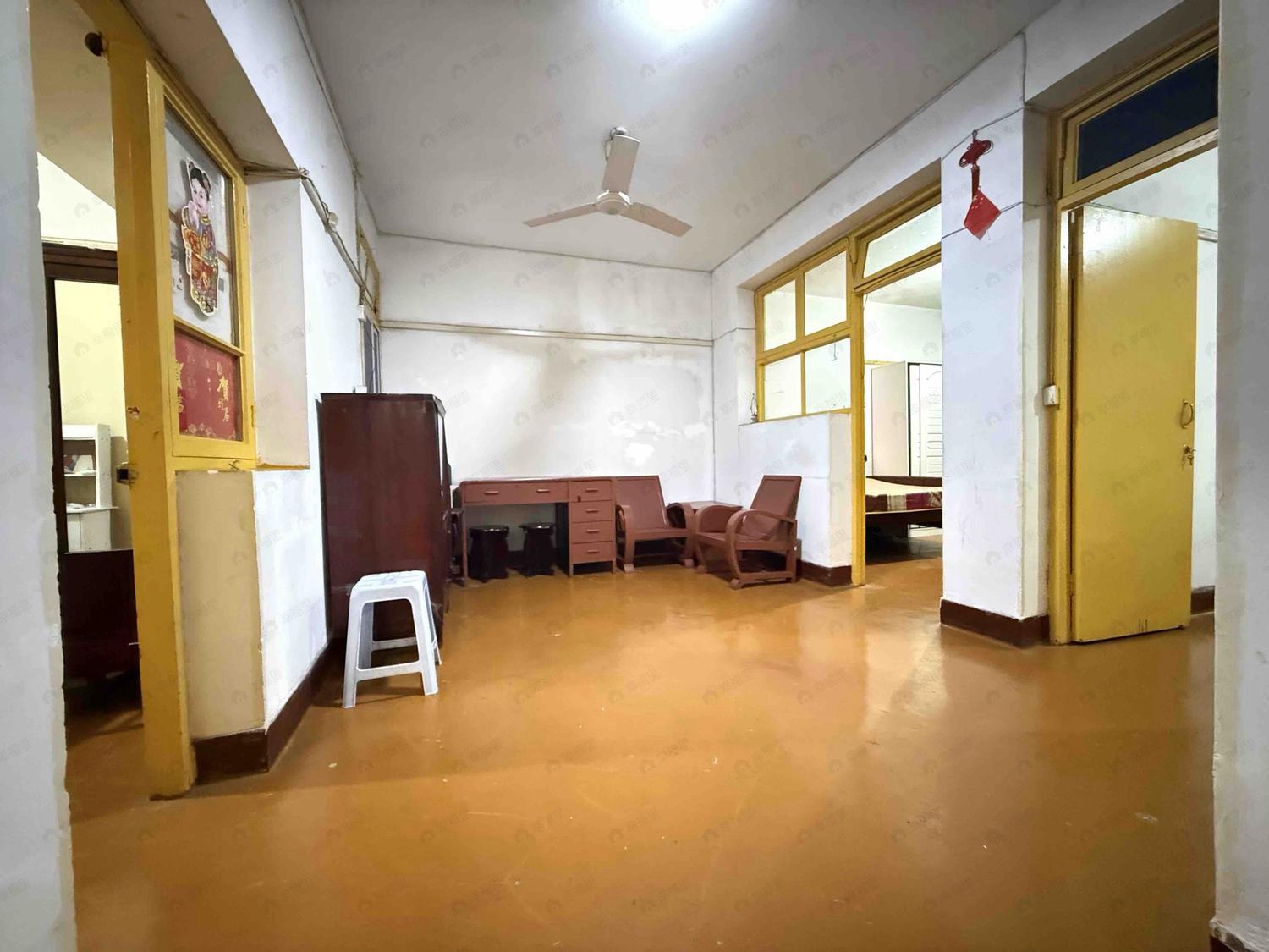 整租·省卫生厅湖东路单位宿舍