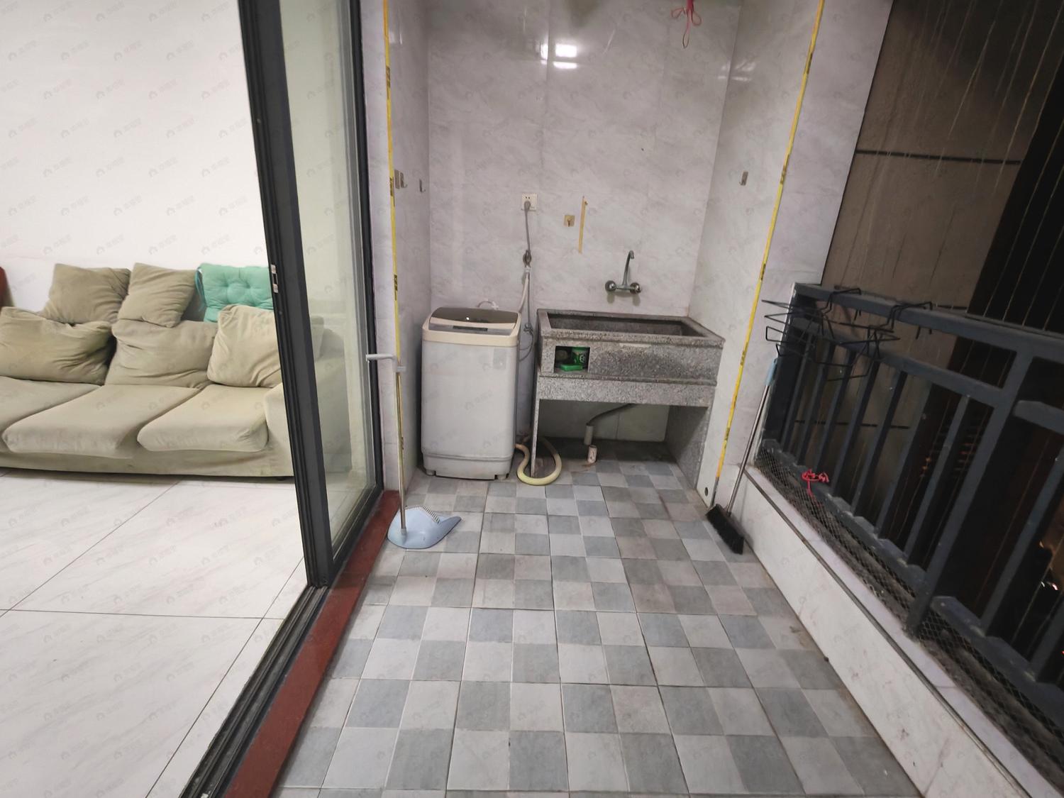 整租·阳光城山与海A区