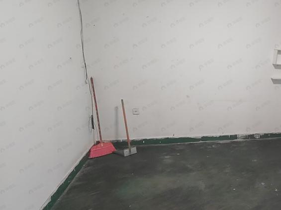 鼓楼八一七北路整租 教场小区2室1厅/65平/高楼层