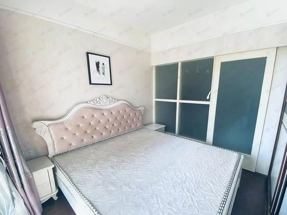 鼓楼古田路整租 金星领事馆1室1厅/45平/中楼层