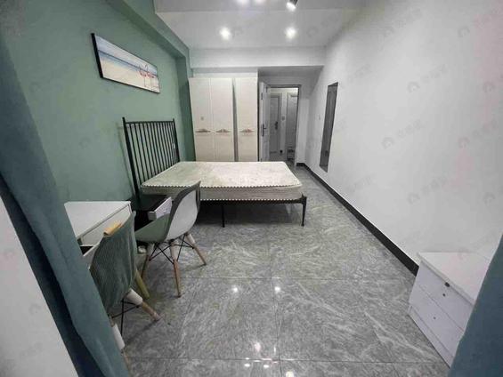 鼓楼乌山西路整租 世纪佳源1室1厅/30平/低楼层