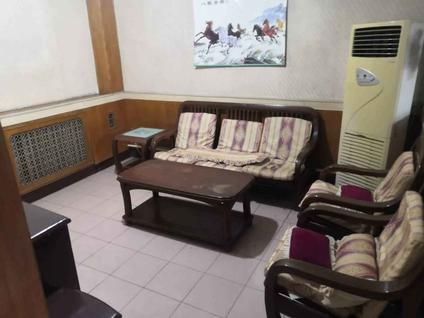 北京铁三局北岗家属院(六二社区铁三局院)2室1厅54平高楼层/共6层