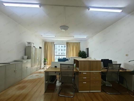 金山闽江大道整租 福建联通花园4室2厅/225平/低楼层