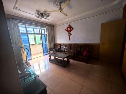 北京云驾岭煤矿生活区3室2厅93平中楼层/共5层