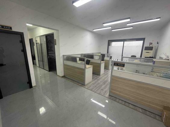 仓山南江滨整租 世欧上江城A区4室3厅/200平/高楼层