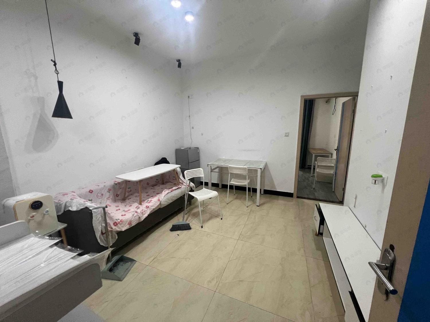 整租·泰禾金尊府