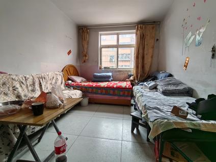 北京铁三局北岗家属院(六二社区铁三局院)2室1厅41.7平中楼层/共5层