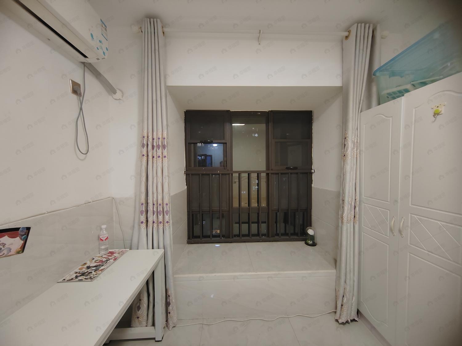 合租·保利西江林语