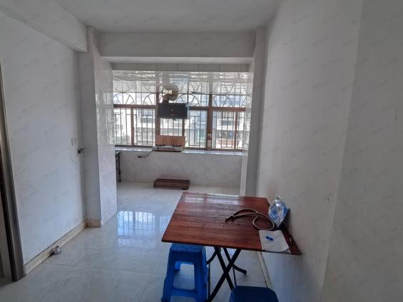 晋安新东区整租 前屿新村2室2厅/80平/中楼层