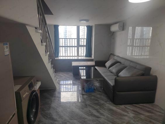 鼓楼省政府整租 保利天悦一期2室1厅/38平/中楼层