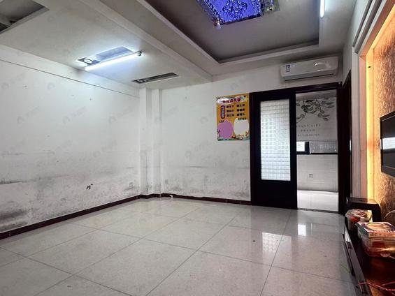 鼓楼省政府整租 菁华领秀2室1厅/72平/低楼层