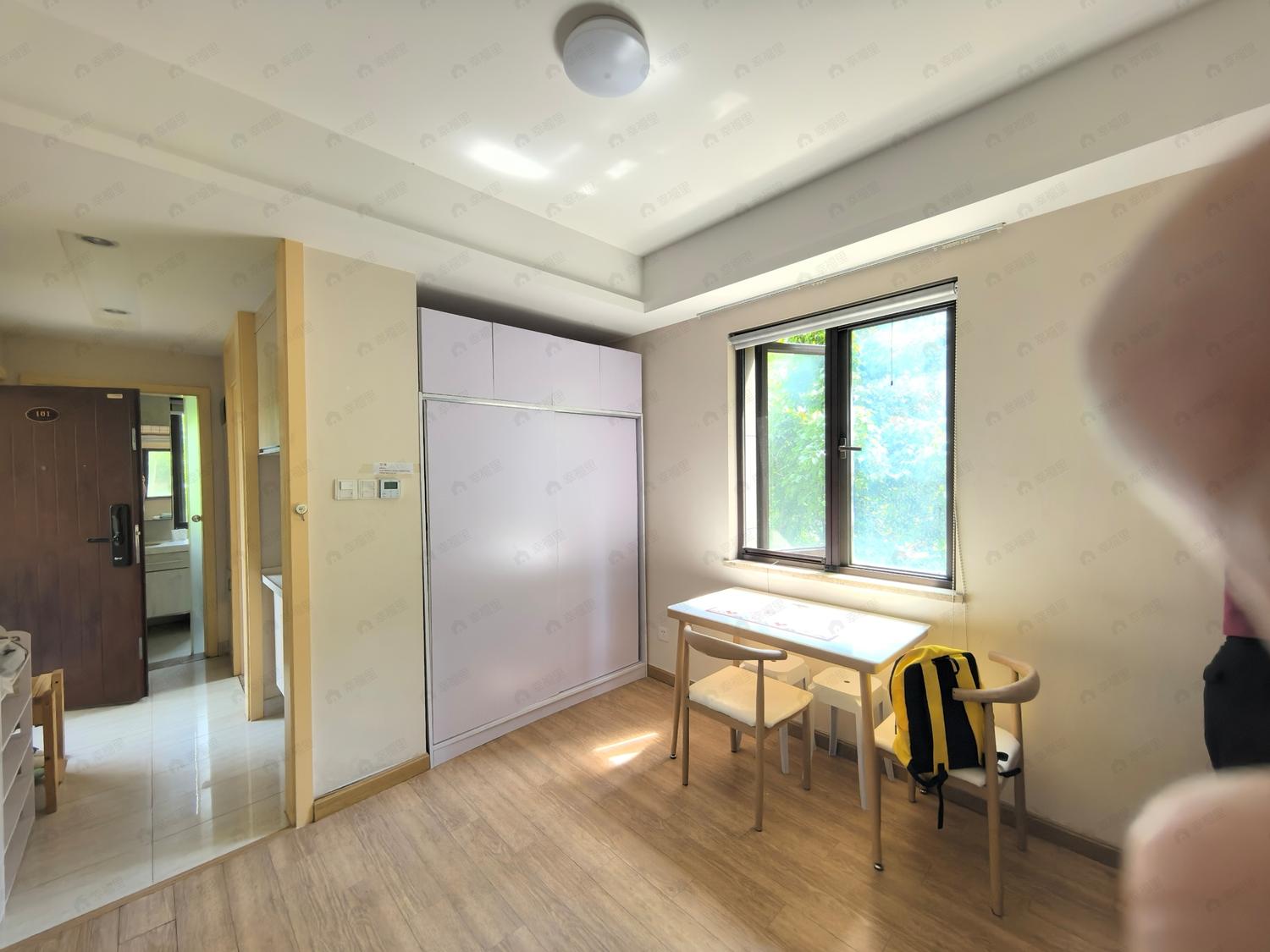 整租·保利香槟国际