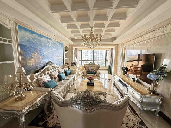 金山闽江大道整租 融侨外滩C区4室2厅/204平/中楼层