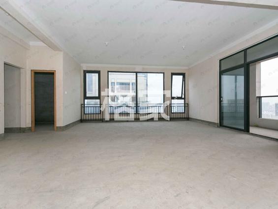 北京信达外滩府5室2厅193.28平高楼层/共32层