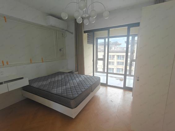 仓山三叉街整租 滨海首府1室1厅/45平/高楼层