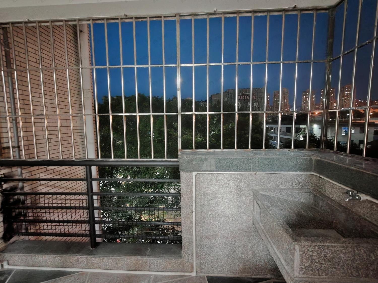 合租·榕信二区