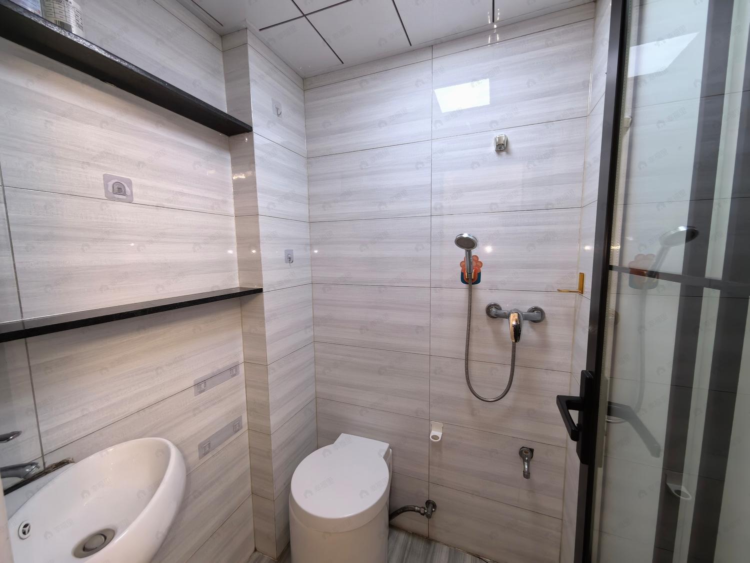 合租·保利中庚首开乌山九巷SOHO