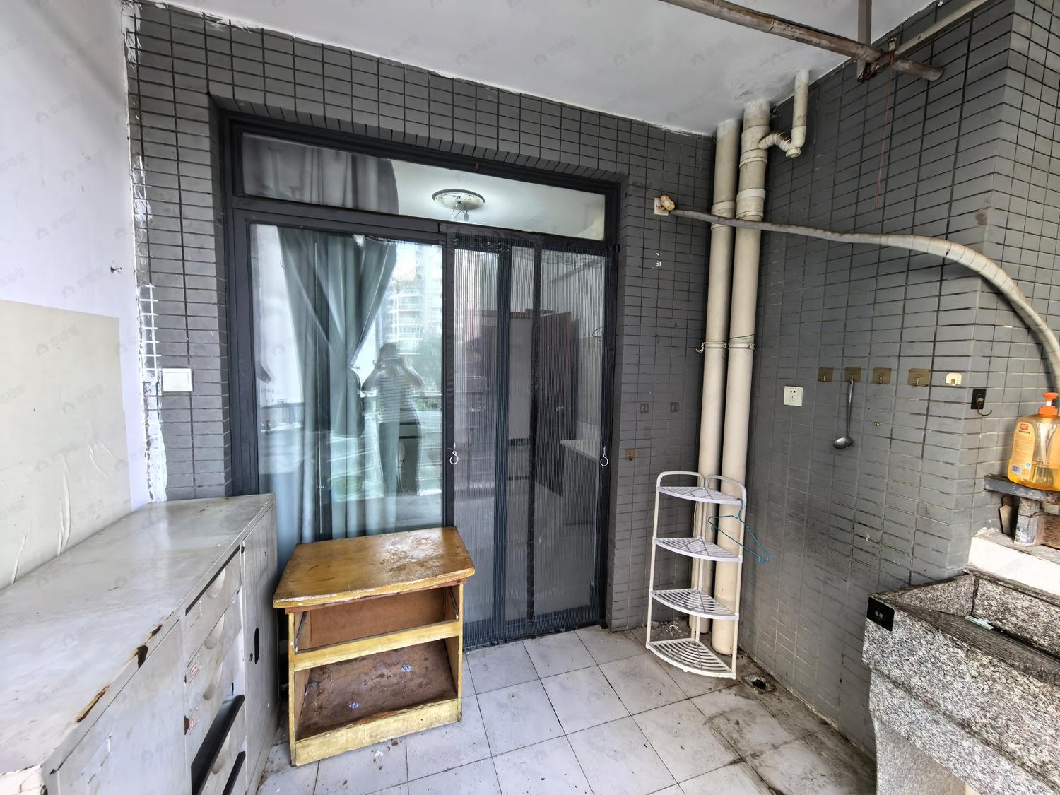 合租·滨江丽景五期水岸名居