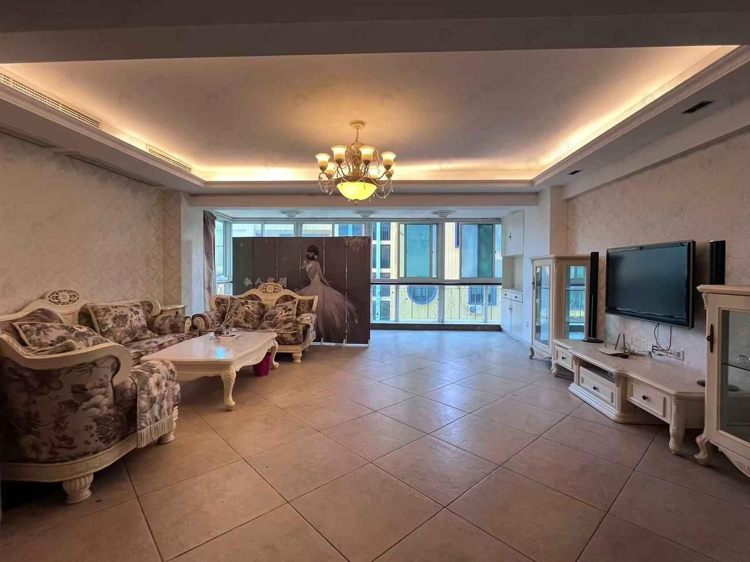 整租·君临闽江