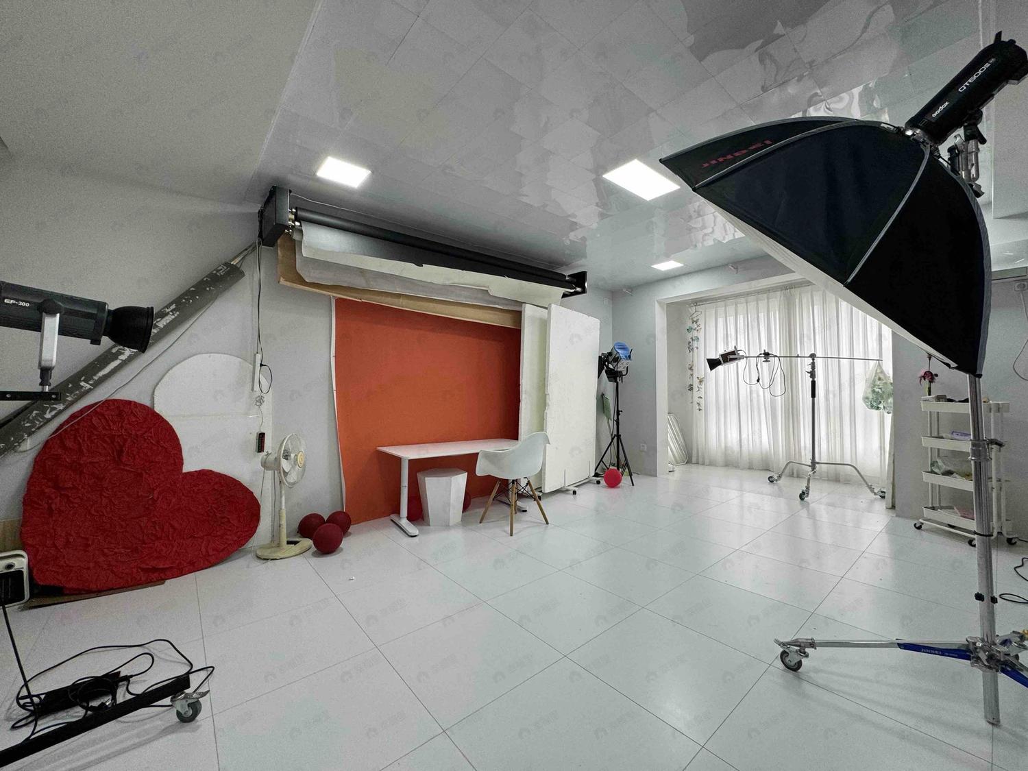 整租·阳光凡尔赛宫B区B3