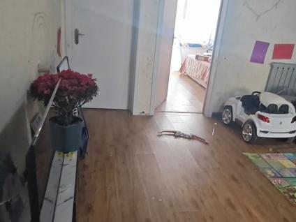 北京安居5053室2厅120.74平低楼层/共9层