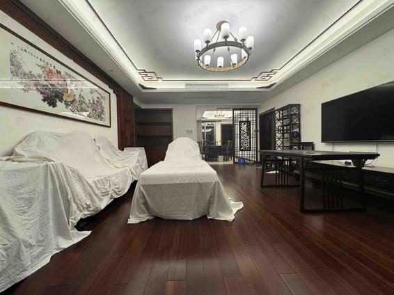 金山闽江大道整租 融侨观邸2期4室2厅/178平/高楼层