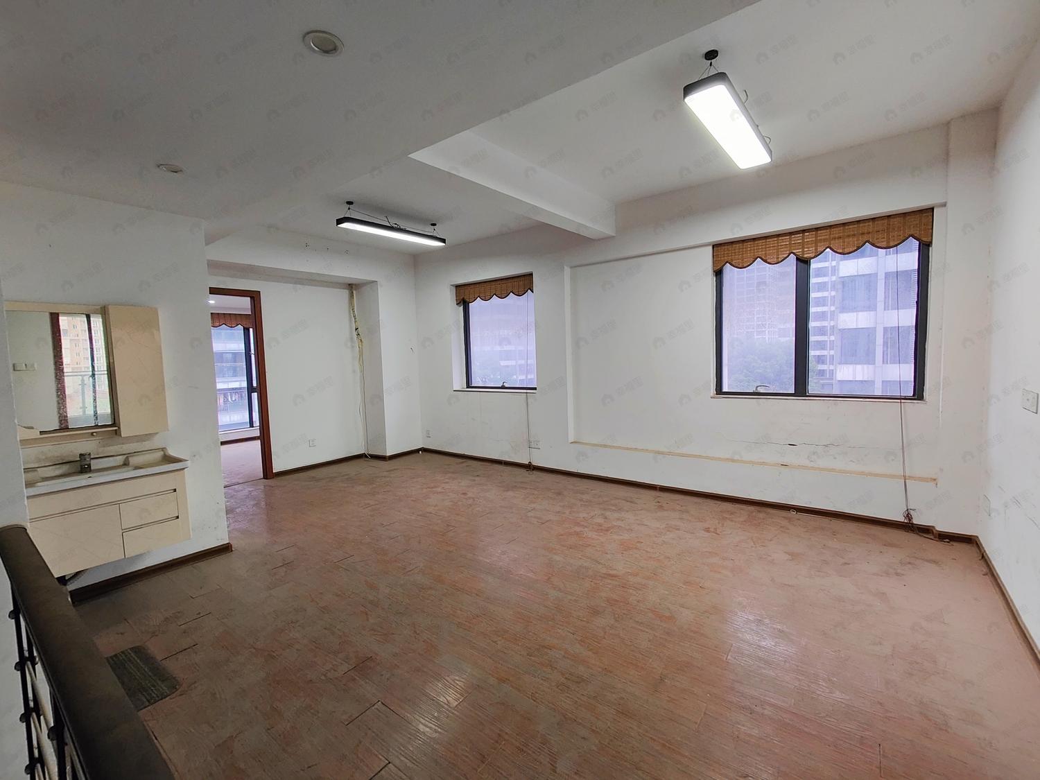 整租·世欧上江城A区