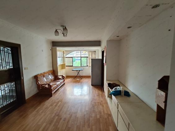 鼓楼乌山西路整租 蓝建公司杨桥中路单位宿舍3室2厅/93平/中楼层