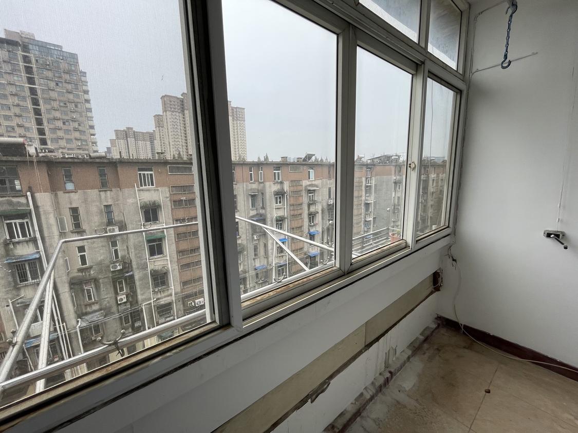 整租·团结四村